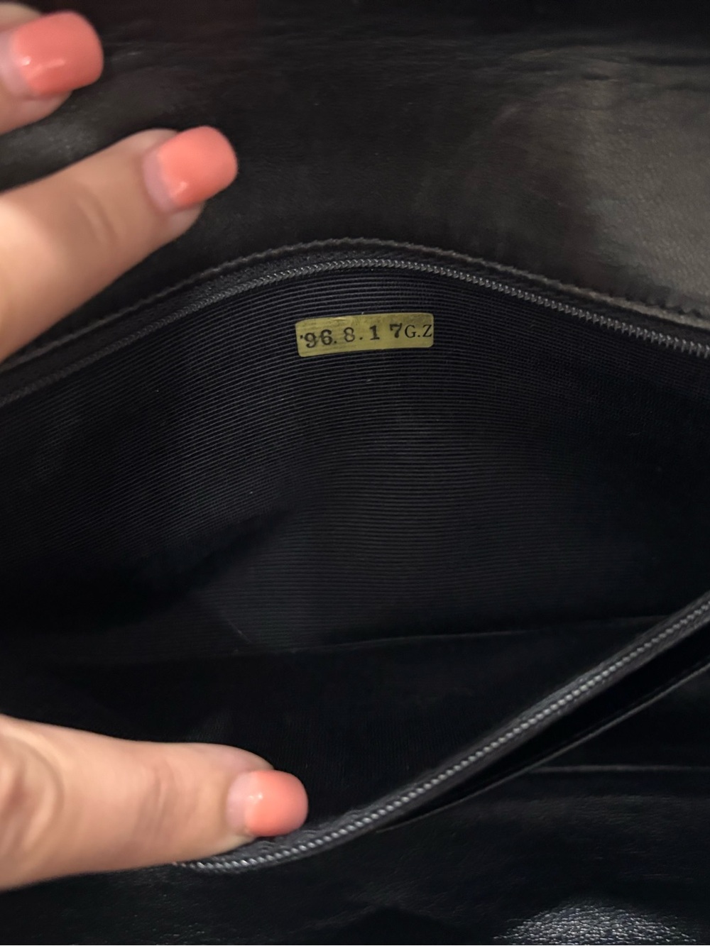 Authentic CHANEL single flap black lambskin 24k gold hardware clutch - Picture 10 of 13